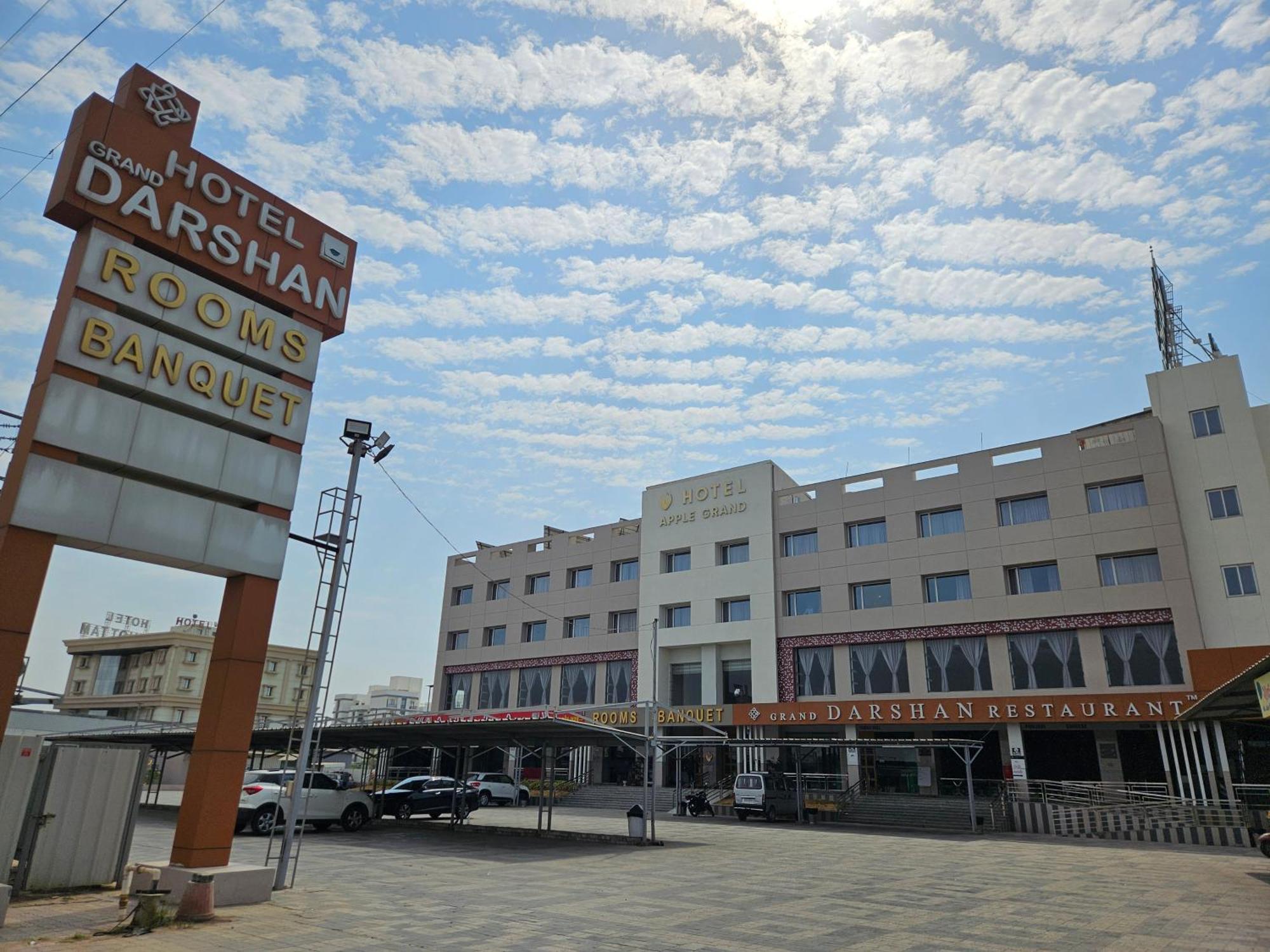 Hotel Grand Darshan Vadodara Extérieur photo